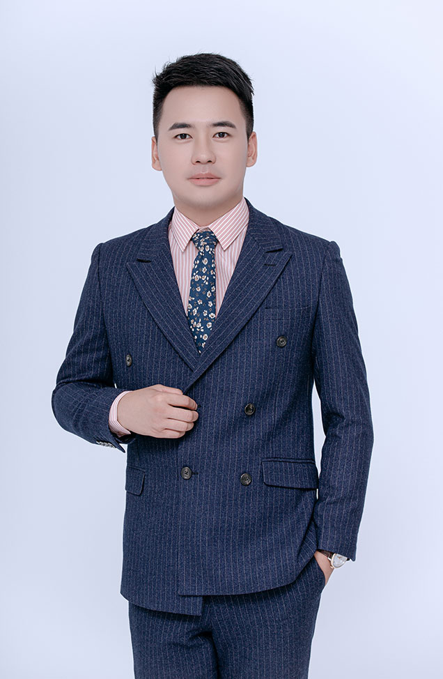 王刚